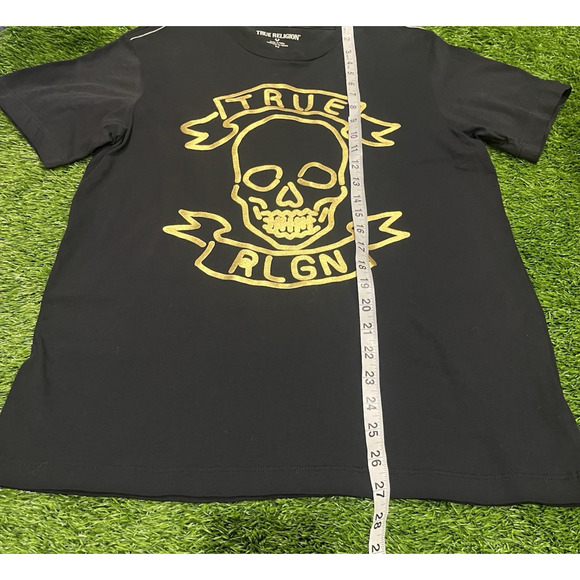 True Religion Skull Shirt Black With Gold Size Small Made in Peru Cotton - Picture 3 of 8